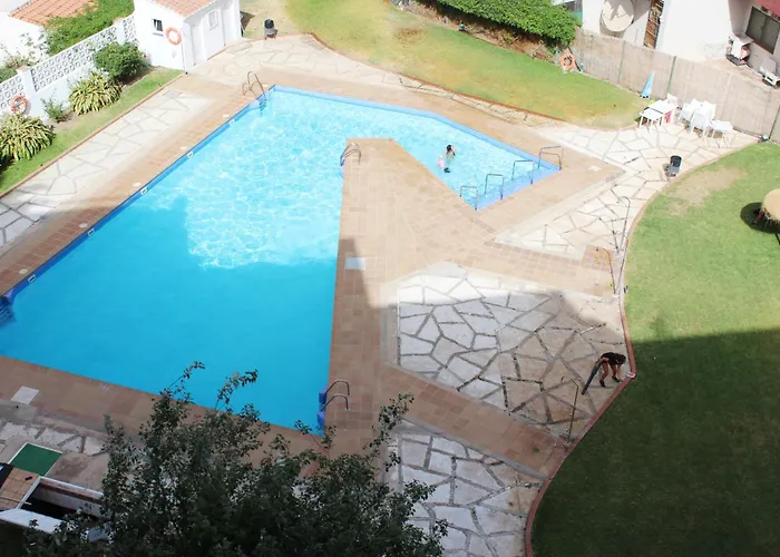 M & M Neptuno Torrecilla